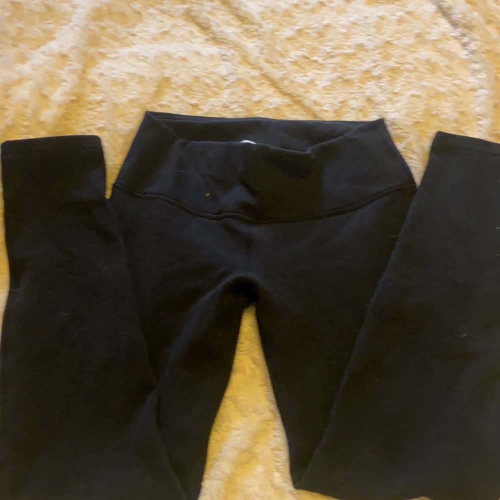 Lululemon black sweat pants size 6
